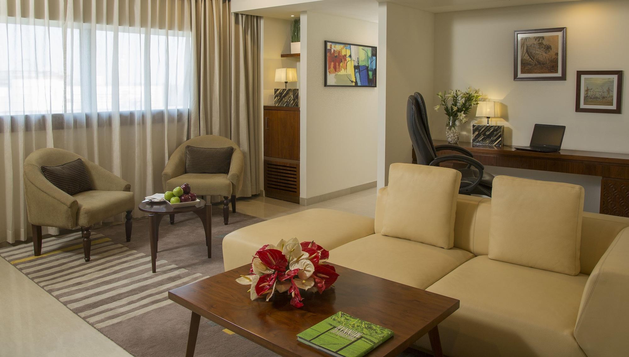 Hotel The Raviz Kozhikode