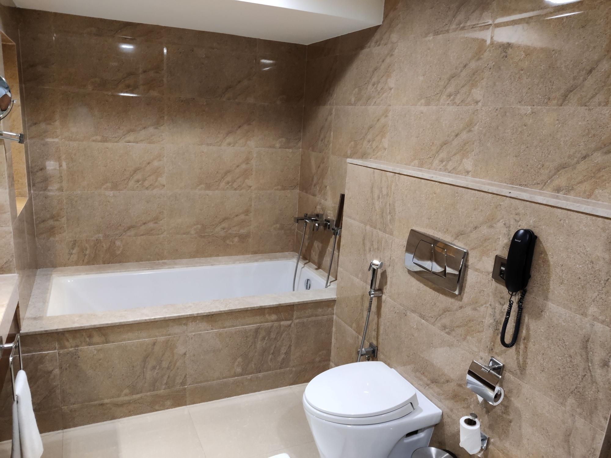 Hotel The Raviz