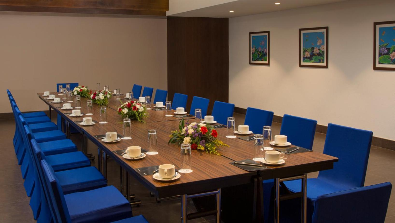 Hotel The Raviz