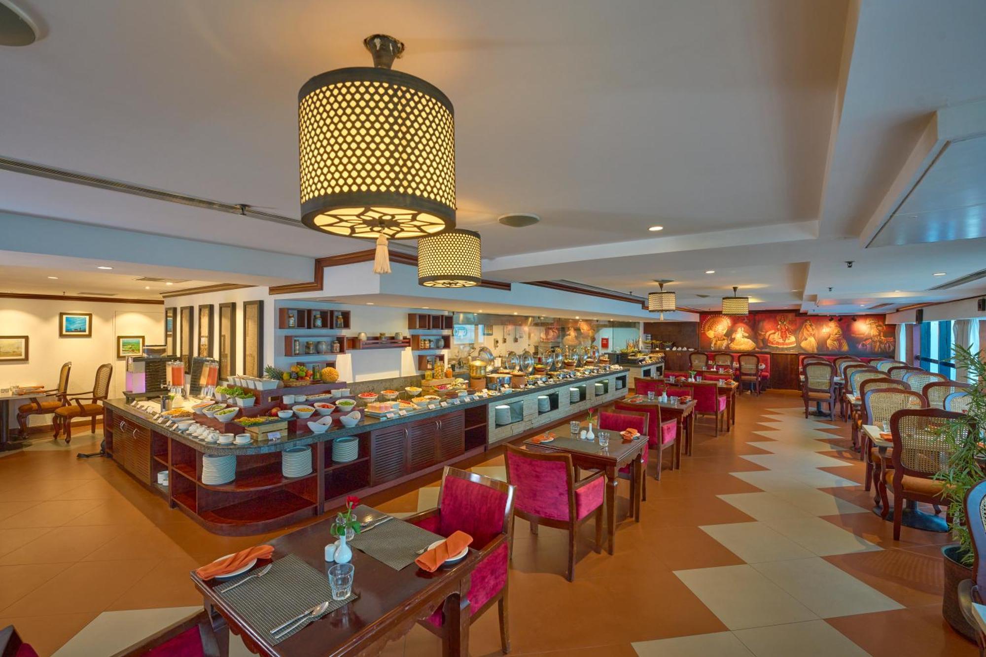 Hotel The Raviz Kozhikode