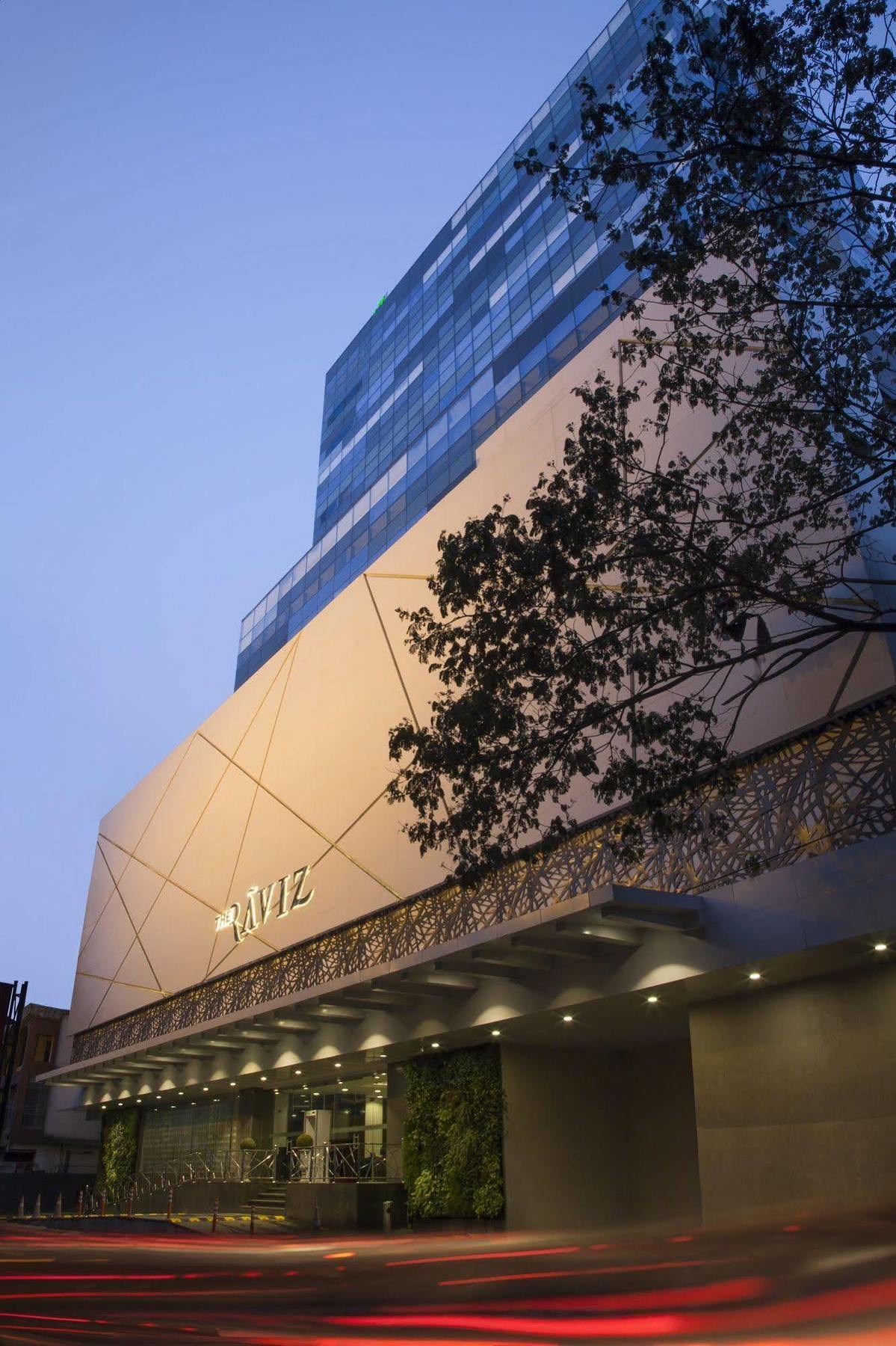 Hotel The Raviz